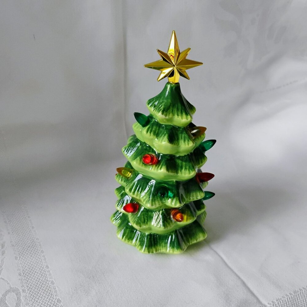 Merry Little Christmas Scentsy Wax Warmer Ceramic Tree With Box 7" Tall - Picture 10 of 10